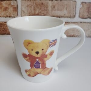 Staffordshire Fine Bone China Teddy Bear 🧸 British Flag 🇬🇧Coffee Tea Cup